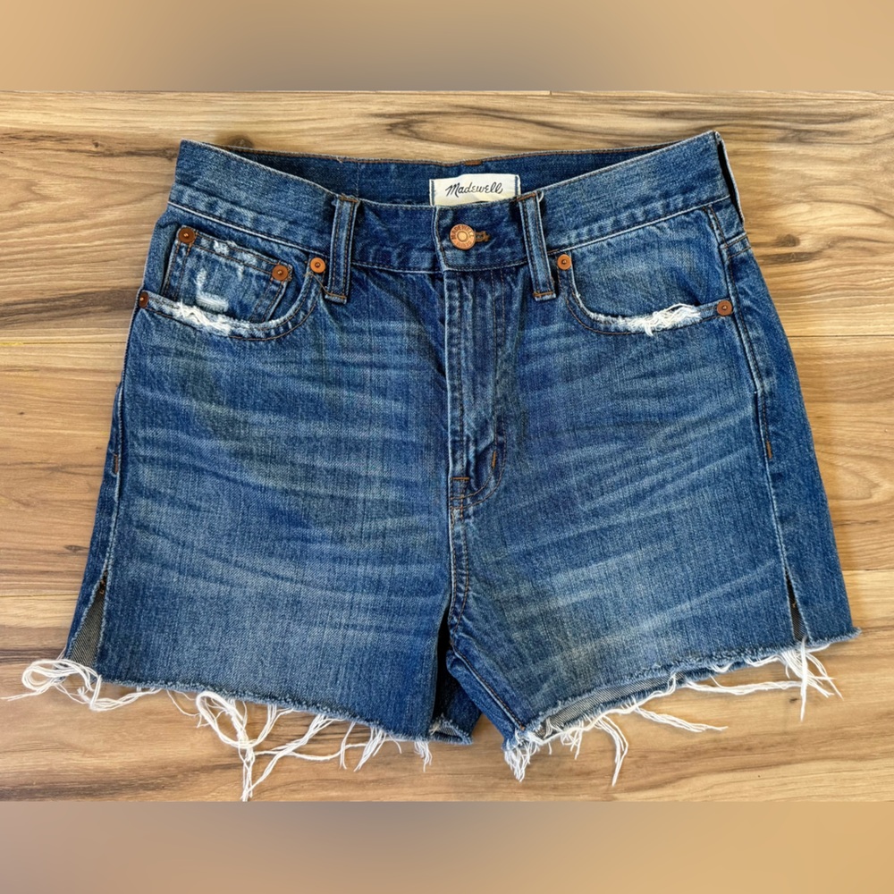 Madewell Women's Distressed Blue Denim Shorts Perfect Summer Jean